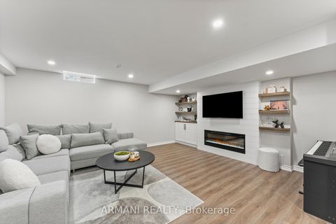 Photo 38 at 44 Alex Black Street, Patterson, Vaughan