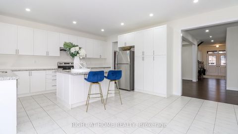 Photo 6 at 1691 Corsal Court N, Rural Innisfil, Innisfil