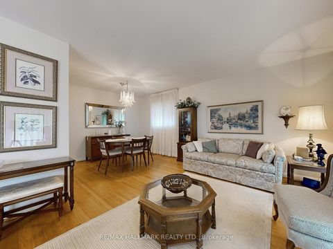 Photo 4 at 29 Golfhaven Drive, Woburn, Toronto