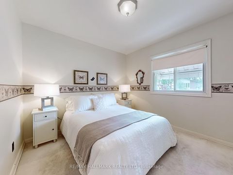 Photo 14 at 29 Golfhaven Drive, Woburn, Toronto