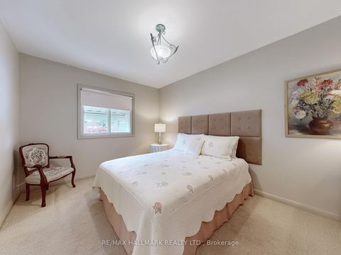 Photo 20 at 29 Golfhaven Drive, Woburn, Toronto