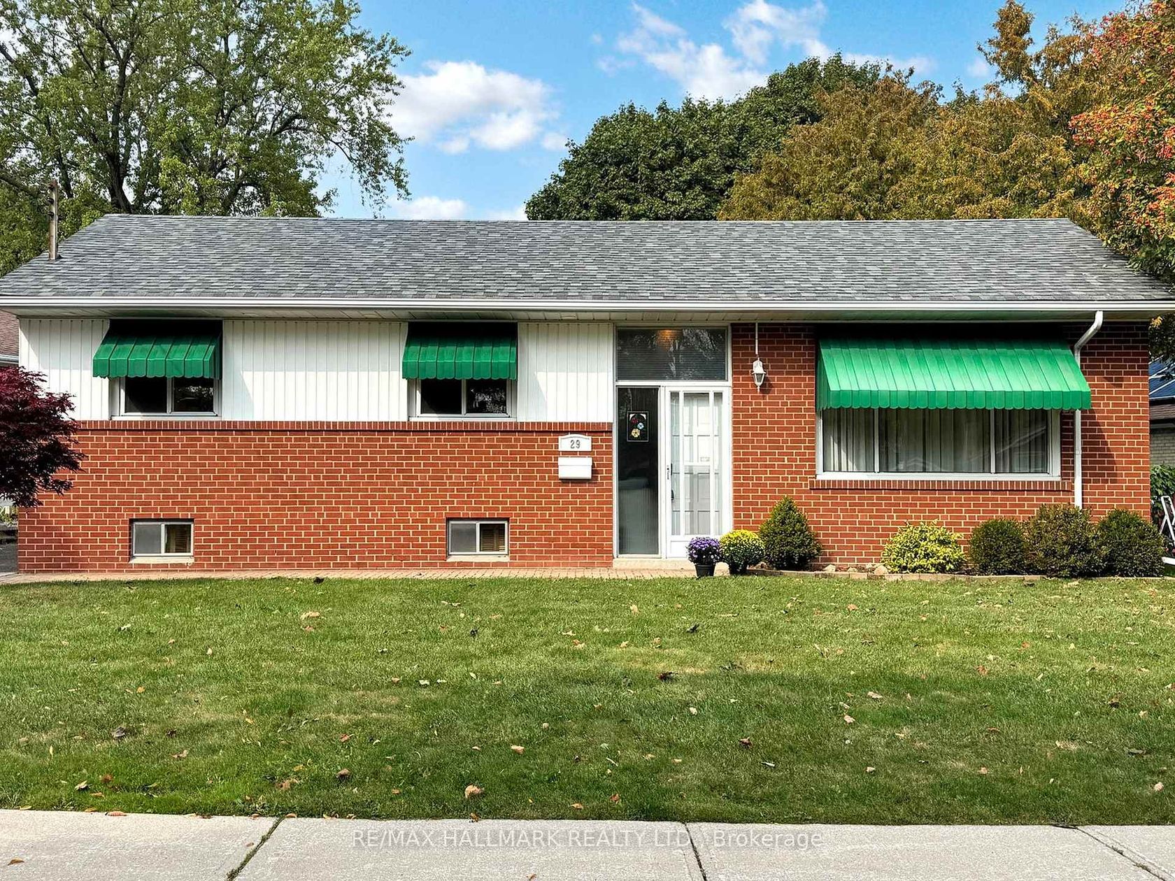 29 Golfhaven Drive, Woburn, Toronto 