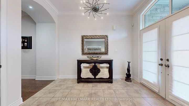Photo 3 at 126 Sir Stevens Drive, Patterson, Vaughan