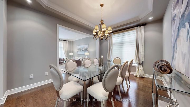 Photo 10 at 126 Sir Stevens Drive, Patterson, Vaughan