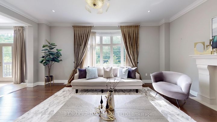 Photo 14 at 126 Sir Stevens Drive, Patterson, Vaughan