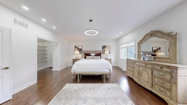 Photo 34 at 126 Sir Stevens Drive, Patterson, Vaughan