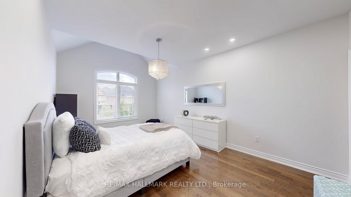 Photo 39 at 126 Sir Stevens Drive, Patterson, Vaughan