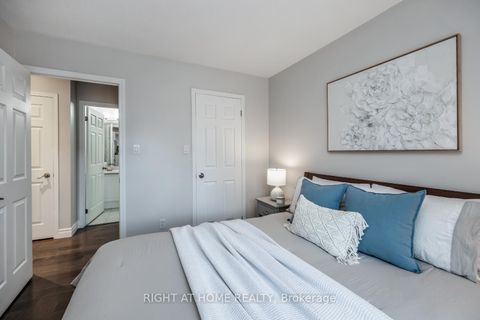 Photo 15 at 206 - 102 Aspen Springs Drive, Bowmanville, Clarington