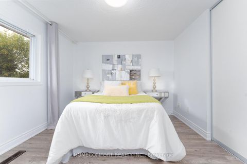 Photo 32 at 105 Rooksnest Trail, Agincourt North, Toronto