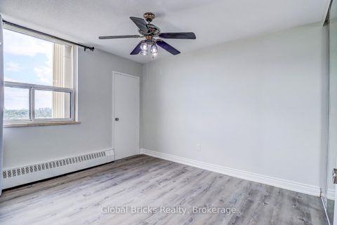 Photo 22 at 2006 - 1455 Lawrence Avenue W, Amesbury, Toronto
