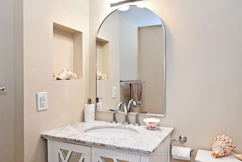 Photo 23 at 203 - 91 Townsgate Drive, Yorkhill, Vaughan
