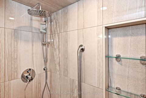 Photo 26 at 203 - 91 Townsgate Drive, Yorkhill, Vaughan