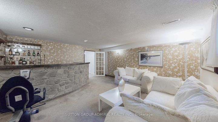 Photo 35 at 62 Shieldmark Crescent, Royal Orchard, Markham