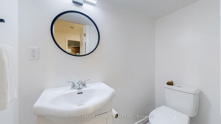 Photo 38 at 62 Shieldmark Crescent, Royal Orchard, Markham