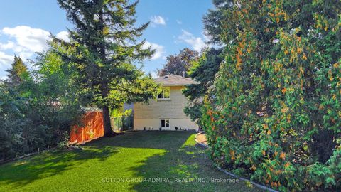 Photo 41 at 62 Shieldmark Crescent, Royal Orchard, Markham