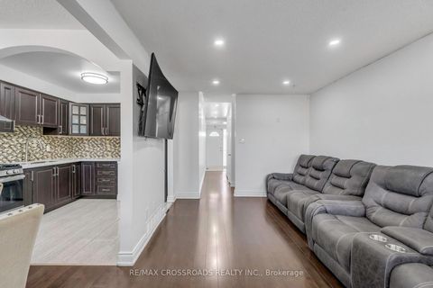 Photo 4 at 12 - 7450 Darcel Avenue, Malton, Mississauga