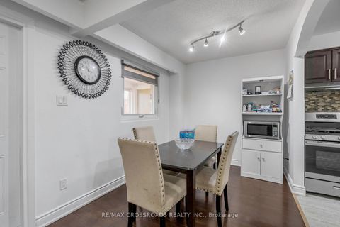 Photo 11 at 12 - 7450 Darcel Avenue, Malton, Mississauga