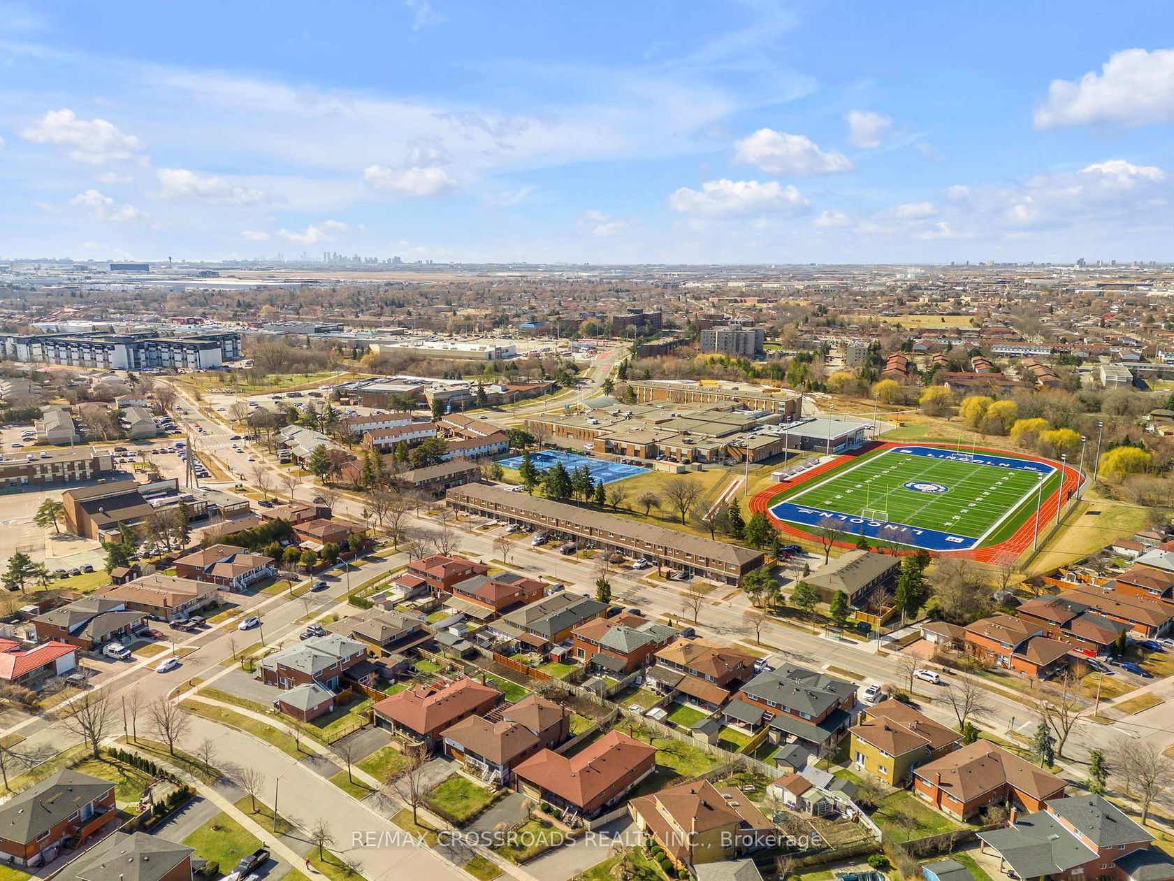 12 - 7450 Darcel Avenue, Malton, Mississauga 
