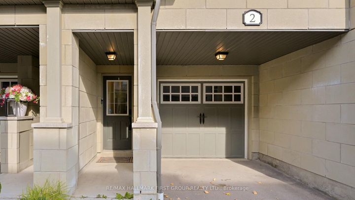 Photo 2 at TH 2 - 384 Arctic Red Drive, Windfields, Oshawa