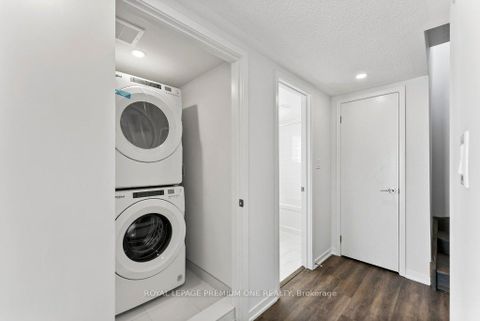 Photo 15 at 193 - 10 Lloyd Janes Lane, New Toronto, Toronto