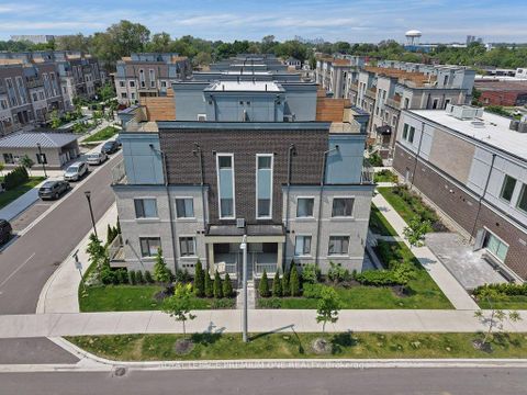 Photo 22 at 193 - 10 Lloyd Janes Lane, New Toronto, Toronto