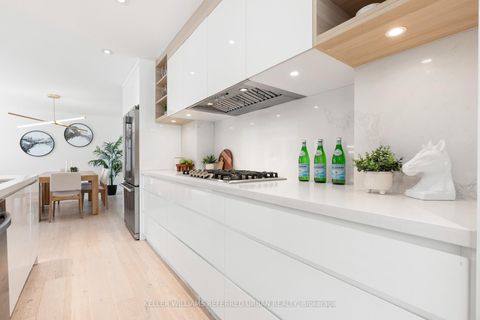 Photo 11 at 96 Glenvale Boulevard, Leaside, Toronto