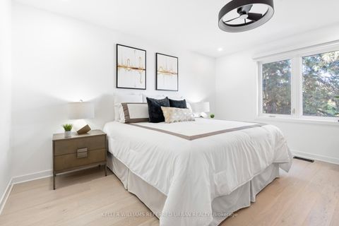Photo 20 at 96 Glenvale Boulevard, Leaside, Toronto