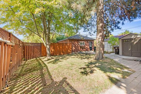 Photo 39 at 96 Glenvale Boulevard, Leaside, Toronto