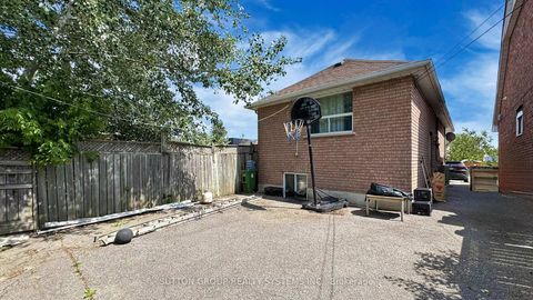 Photo 17 at 122 Hatherley Road, Fairbank, Toronto