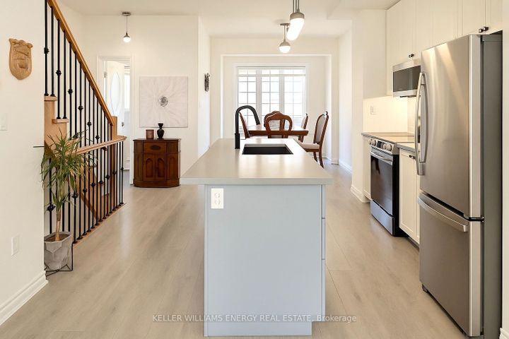 Photo 1 at 2566 Mojave Path, Windfields, Oshawa