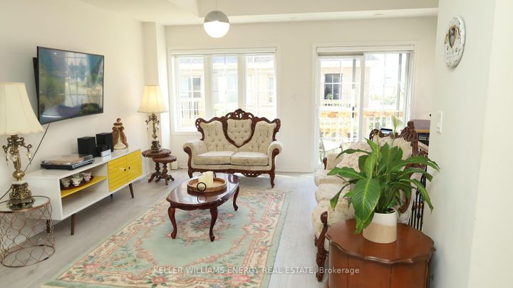 Photo 4 at 2566 Mojave Path, Windfields, Oshawa