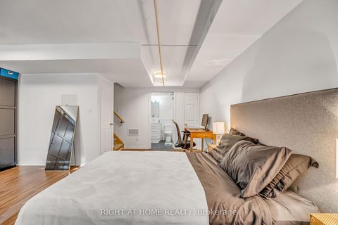 Photo 15 at 104 - 55 Halton Street, Bellwoods, Toronto