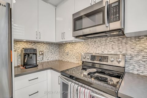 Photo 19 at 104 - 55 Halton Street, Bellwoods, Toronto