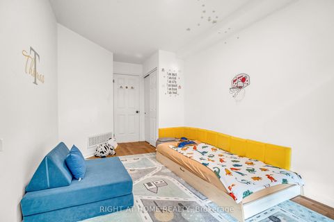 Photo 30 at 104 - 55 Halton Street, Bellwoods, Toronto