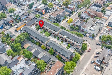Photo 37 at 104 - 55 Halton Street, Bellwoods, Toronto