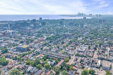 Photo 48 at 104 - 55 Halton Street, Bellwoods, Toronto