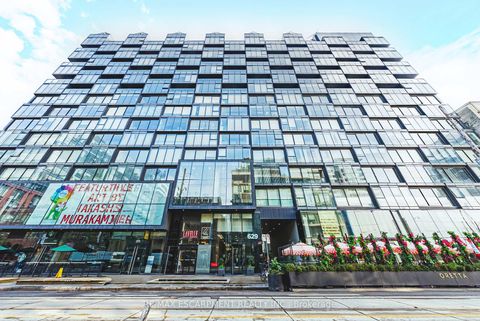 Photo 1 at 627 - 629 King Street W, Waterfront Communities C1, Toronto