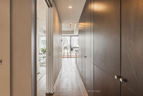 Photo 6 at 627 - 629 King Street W, Waterfront Communities C1, Toronto
