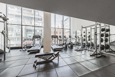 Photo 25 at 627 - 629 King Street W, Waterfront Communities C1, Toronto