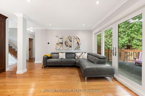 Photo 9 at 39 Addison Crescent, Don Mills, Toronto