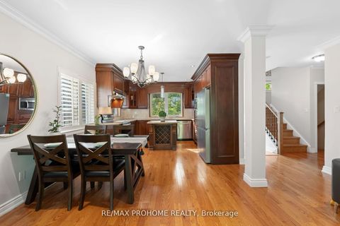 Photo 11 at 39 Addison Crescent, Don Mills, Toronto