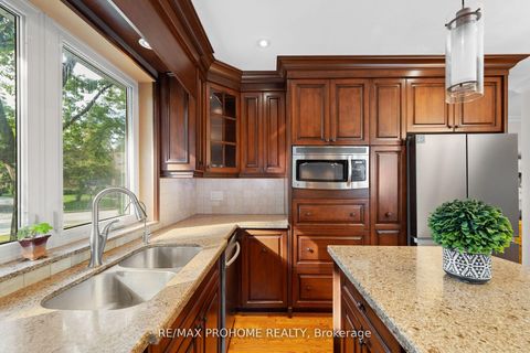 Photo 18 at 39 Addison Crescent, Don Mills, Toronto