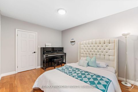 Photo 20 at 39 Addison Crescent, Don Mills, Toronto