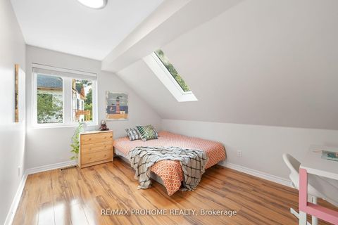 Photo 26 at 39 Addison Crescent, Don Mills, Toronto