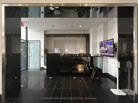 Photo 2 at 208 - 399 Spring Garden Avenue, Willowdale East, Toronto