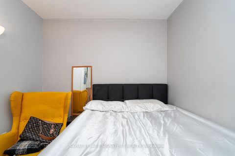Photo 24 at 610 - 151 Dan Leckie Way, Waterfront Communities C1, Toronto