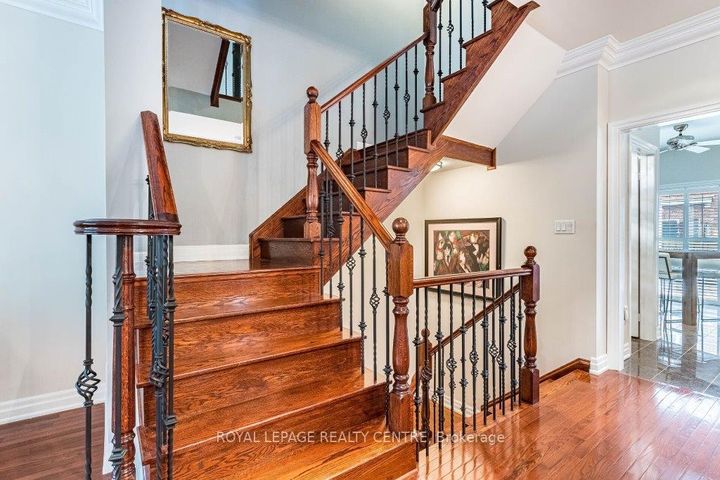 Photo 14 at 35 Compass Way, Port Credit, Mississauga