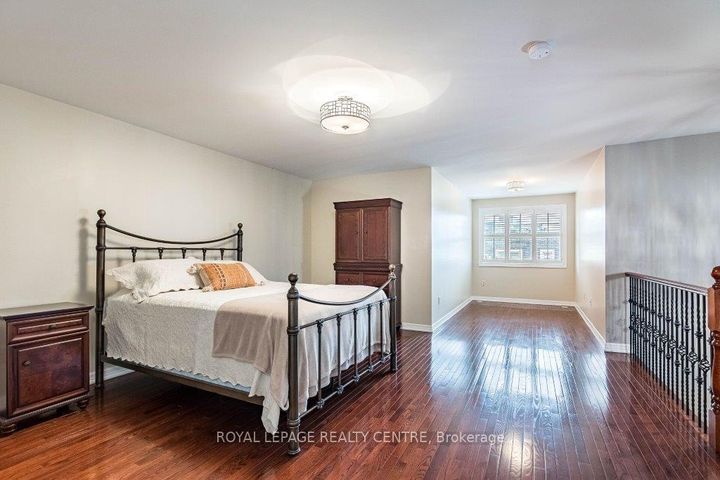 Photo 29 at 35 Compass Way, Port Credit, Mississauga