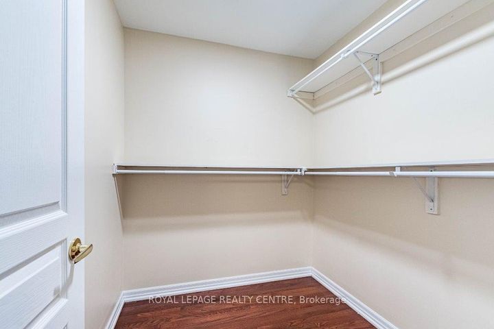 Photo 36 at 35 Compass Way, Port Credit, Mississauga