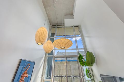 Photo 7 at 329 - 5 Hanna Avenue, Niagara, Toronto
